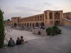 Khajou Bridge (08)   