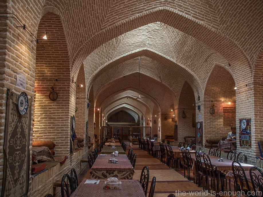 ресторан караван-сарая шаха Аббаса в Мейбоде