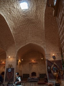 17 Meybod Shah Abbasi Caravansary Restaurant (5)  