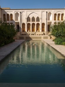 Manoucheri House Hotel (06)  