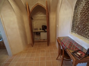 Manoucheri House Hotel (09)  